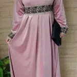 Robe velours unie avec ceinture dentelle
