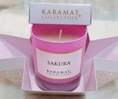 SAKURA - Bougie parfumée de luxe - KARAMAT
