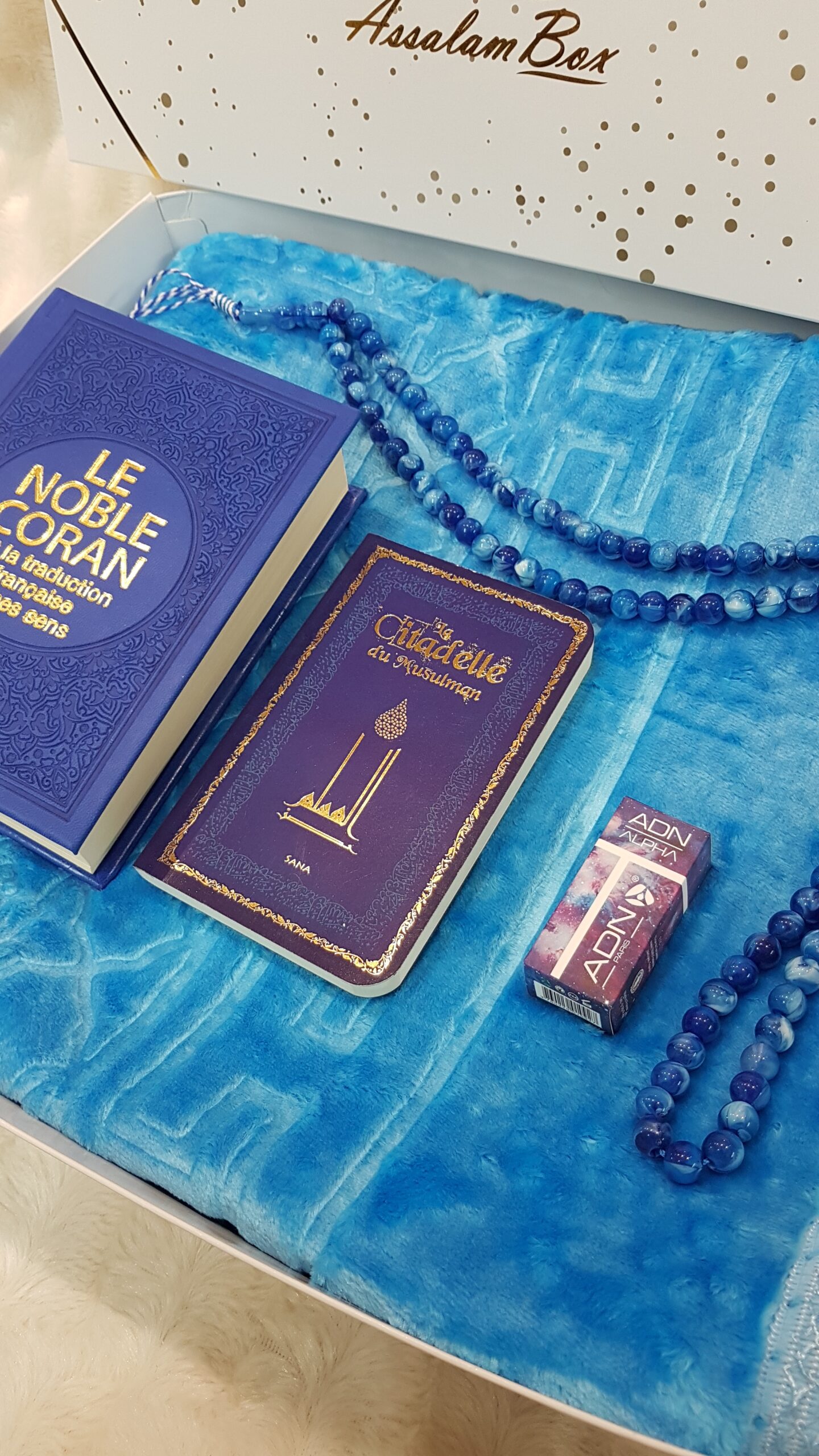 Coffret CORAN Bleu foncé Tapis épais Citadelle – Image 3