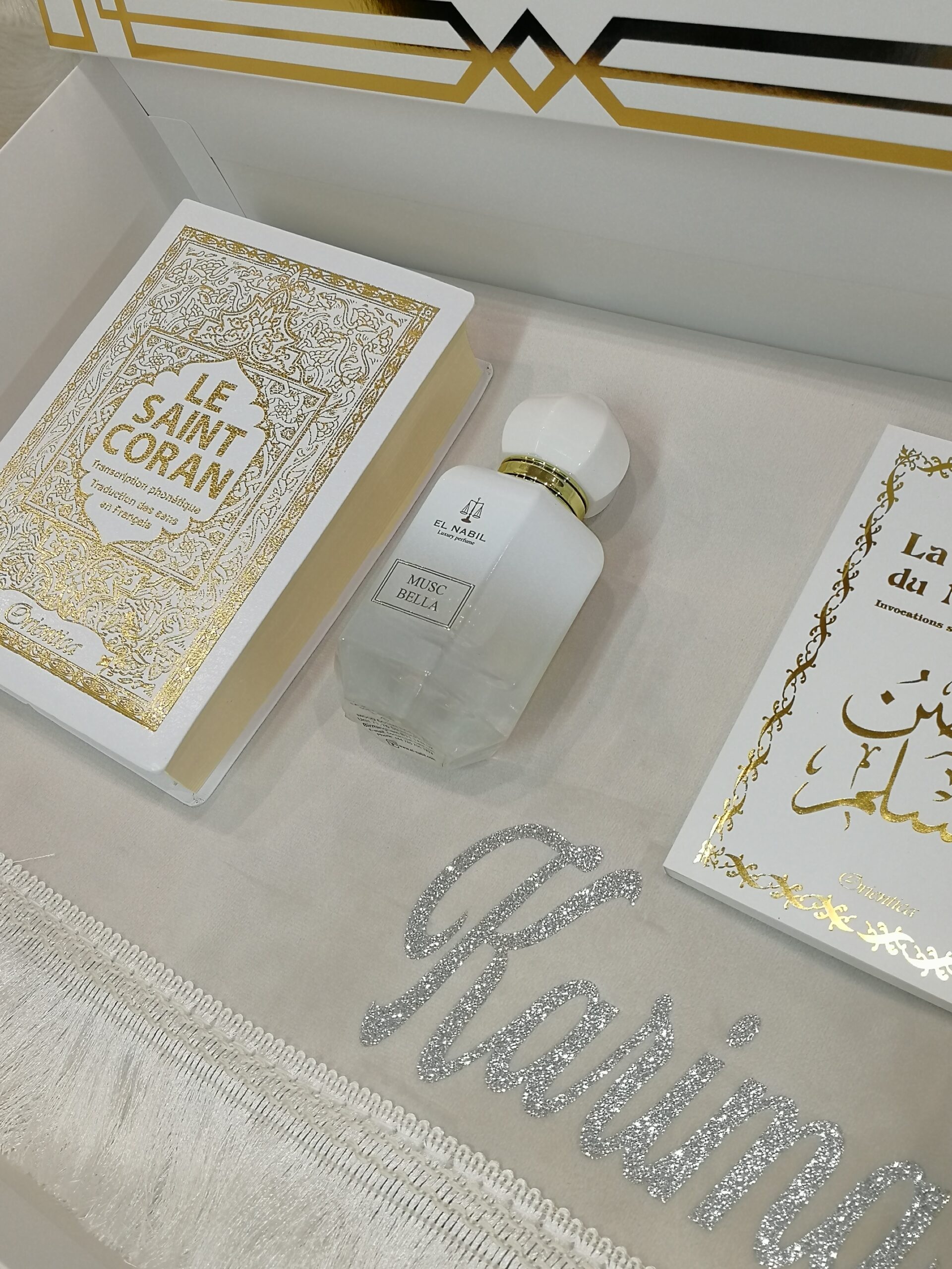 Coffret Coran Phonétique FULL White Parfum – Image 2