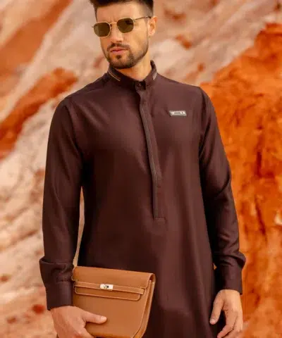 qamis grenat avec col AAR2428 - qamis al ameer