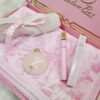 Coffret Tapis Rose Hijab soie de Medine , parfum de poche 35ml et porte-clé miroir – Image 2