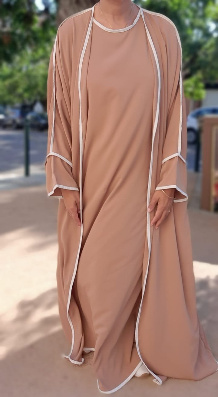 Ensemble Kimono, Robe sans manches et Hijab – Image 4