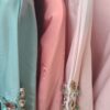 Abaya de fête Perlée Élégance – Collection Prestige – Image 3
