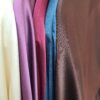 Abaya "Alya" – Satin Royal & Coupe Cape Asymétrique – Image 6