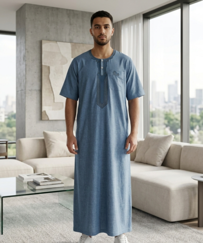 Qamis Urbain Chic – Coupe Moderne & Détails Brodés