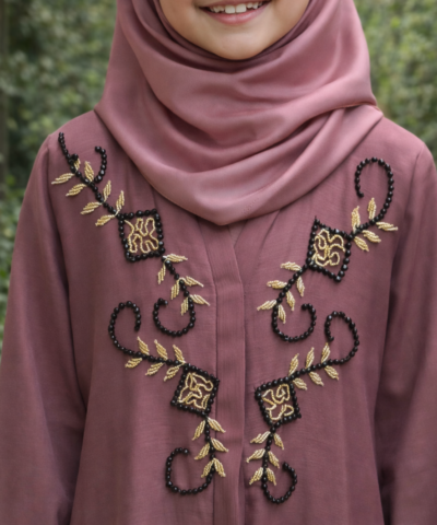 Alternative view of Abaya Fillette "Perles d'Orient" – Élégance & Tradition