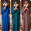 Abaya Layana — Soie de Médine & Hijab Intégré Finition Dorée – Image 3