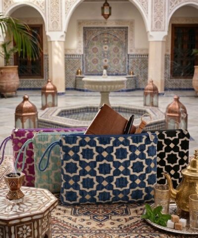 La Pochette "Étoile de Fès" Artisanat Marocain d'Exception - Édition Limitée