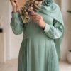 Robe Plissée Élégance — Soie Fluide & Légère – Image 2
